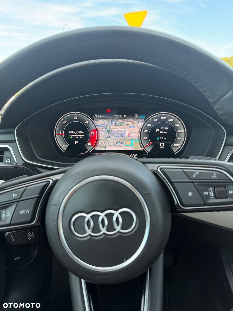 Audi A4 Avant 30 TDI S tronic advanced - 40