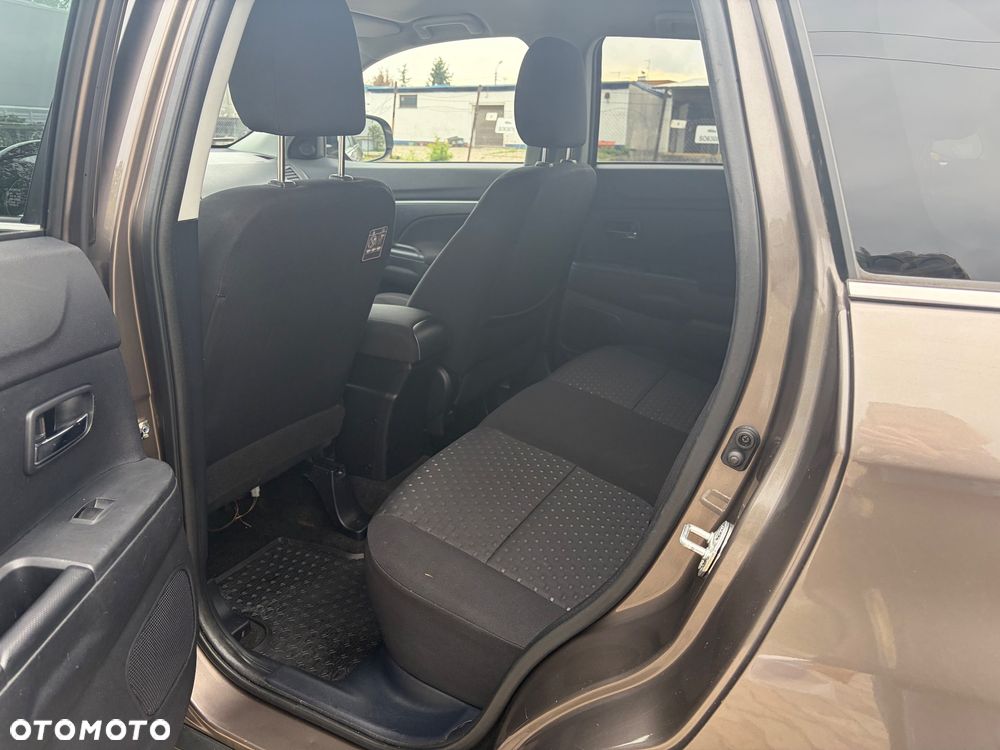 Mitsubishi ASX 1.6 ClearTec 2WD Edition - 16