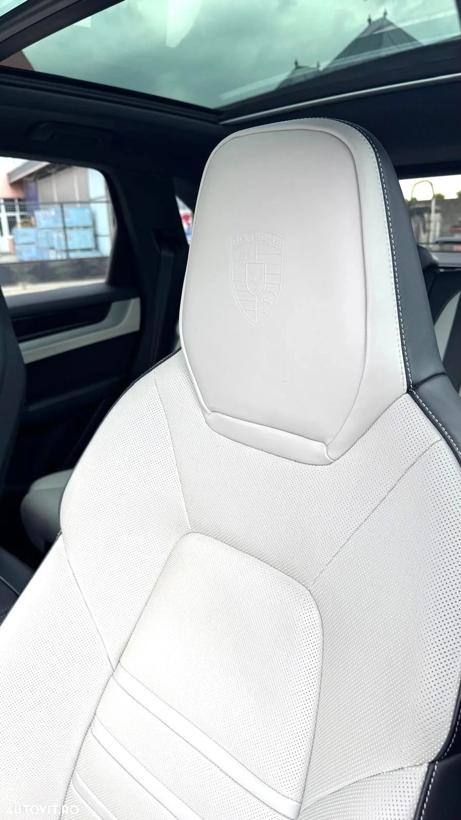 Porsche Cayenne Tiptronic S - 12