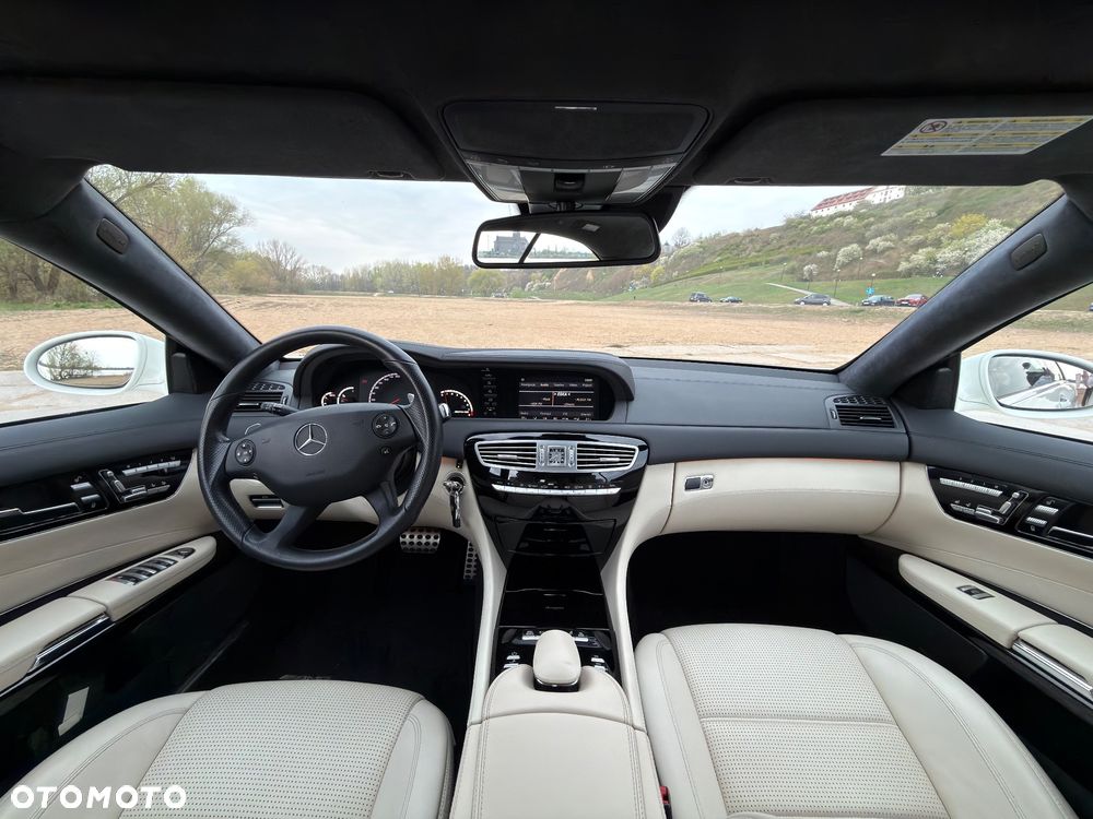 Mercedes-Benz CL 63 AMG - 27