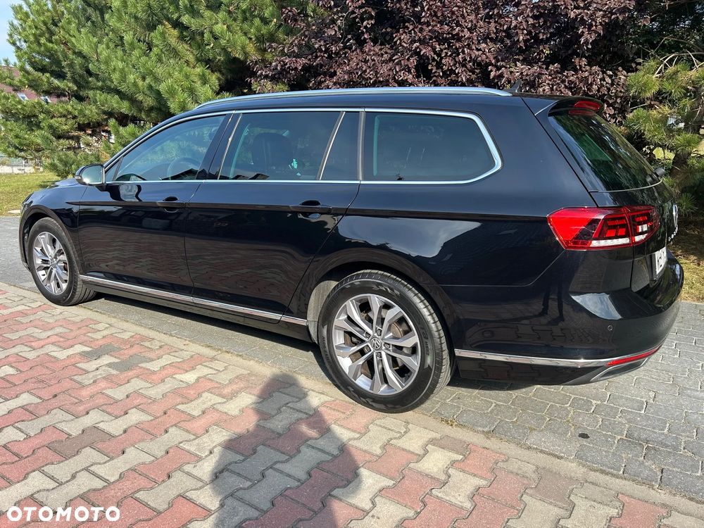 Volkswagen Passat 2.0 TDI Elegance DSG - 3