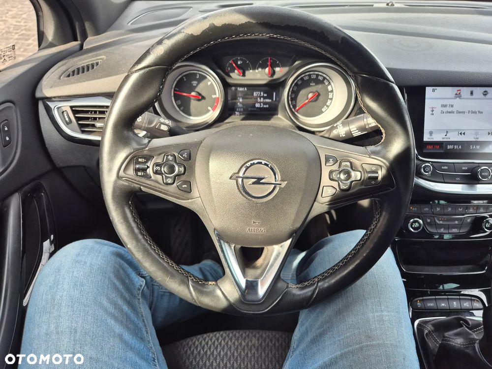 Opel Astra 1.6 D (CDTI) Start/Stop Innovation - 21