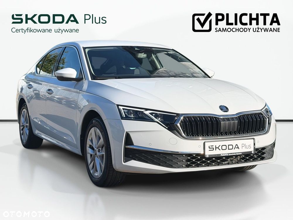 Skoda Octavia 2024 photo 3