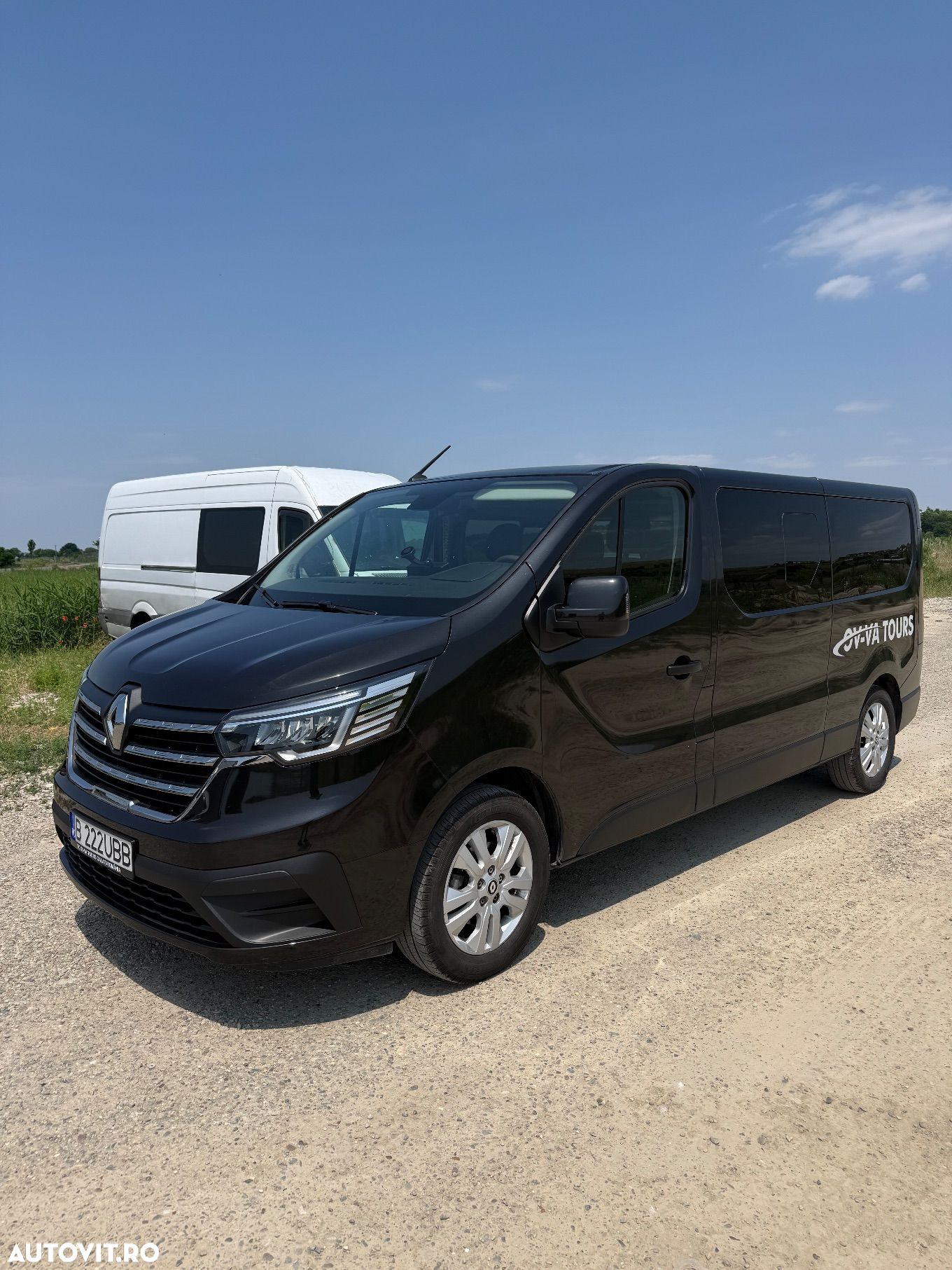 Renault Trafic - 1
