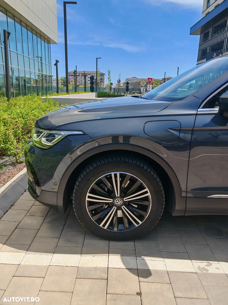Volkswagen Tiguan - 8