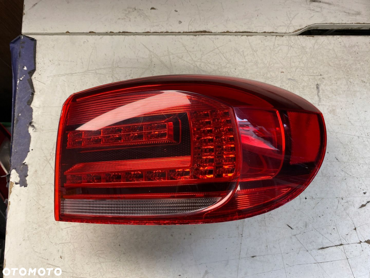 VW TIGUAN I LIFT R-LINE LAMPY TYŁ KOMPLET LED - 9