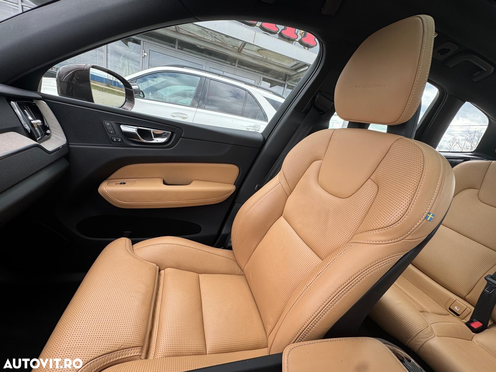Volvo XC 60 D4 AWD Geartronic Inscription - 24