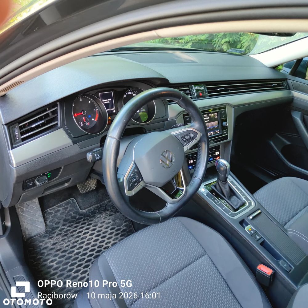 Volkswagen Passat - 5