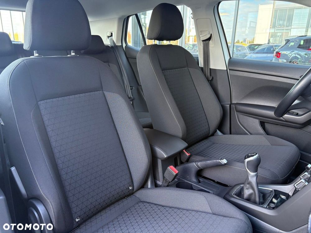 Volkswagen T-Cross - 17