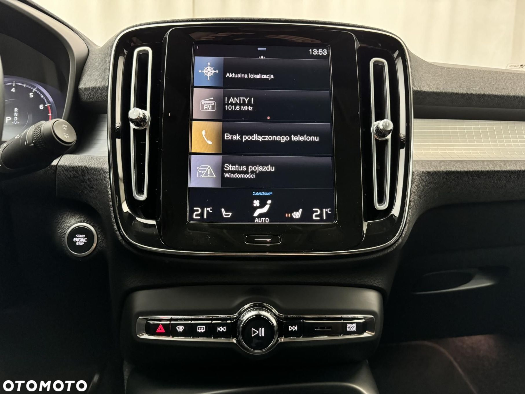 Volvo XC 40 - 26