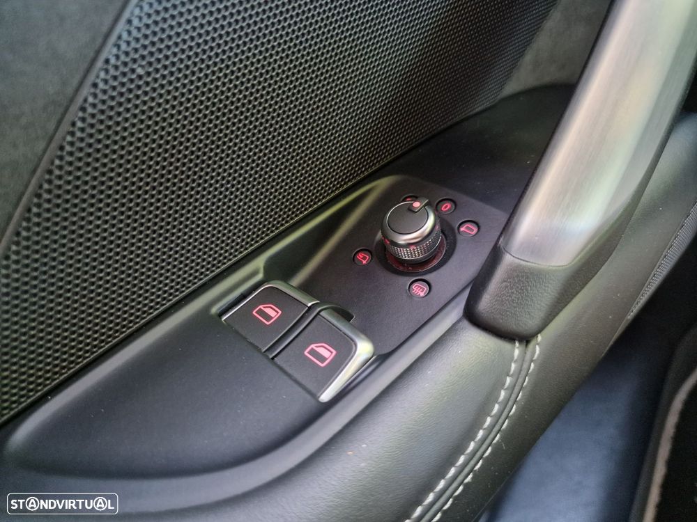 Audi TT Coupé 2.0 TDI quattro S-line S tronic - 22