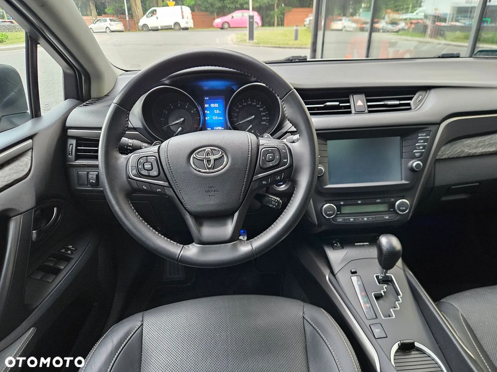Toyota Avensis 1.8 Prestige MS - 7