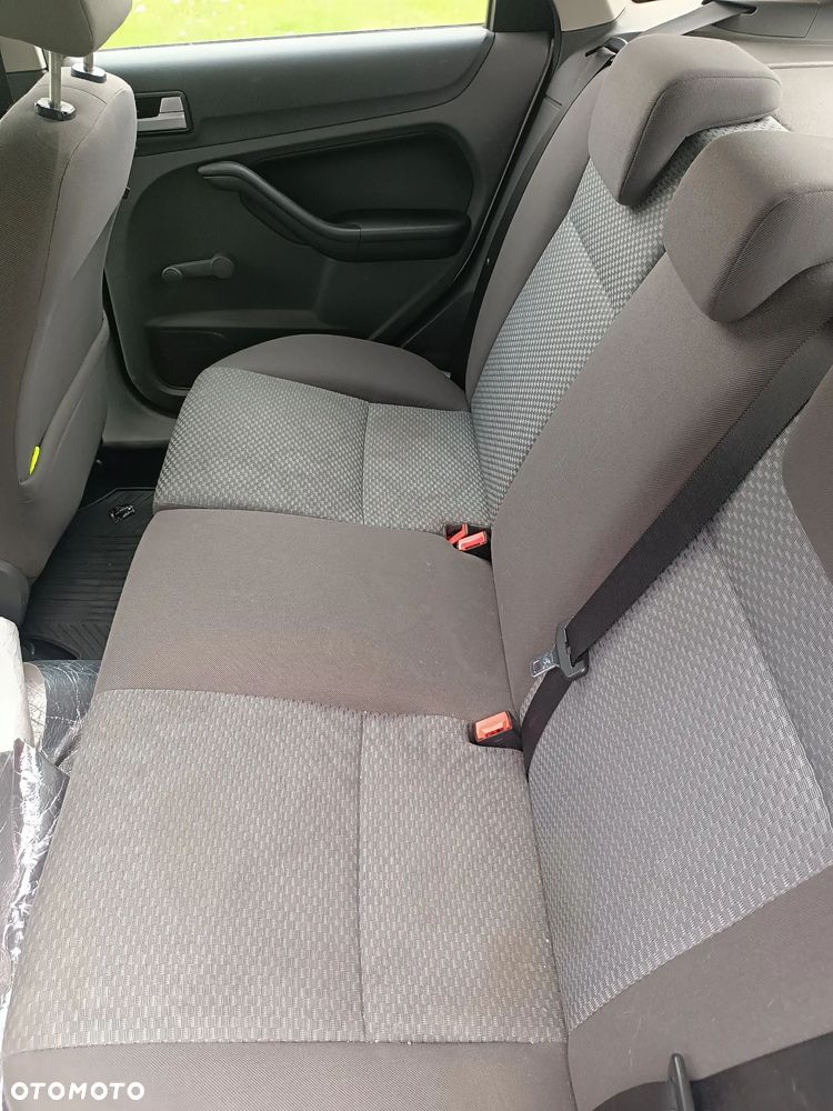 Ford Focus 1.6 TDCi FX / Amber X DPF - 12