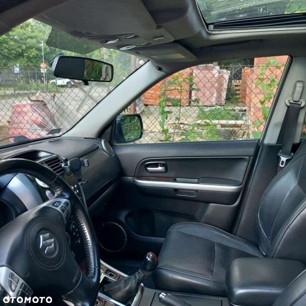 Suzuki Grand Vitara 1.9 DDiS - 2