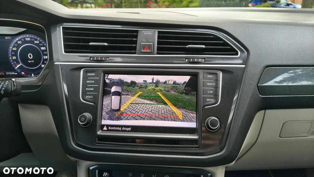 Volkswagen Tiguan - 23