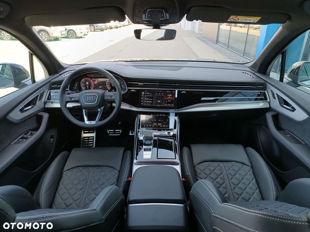 Audi Q7 - 16