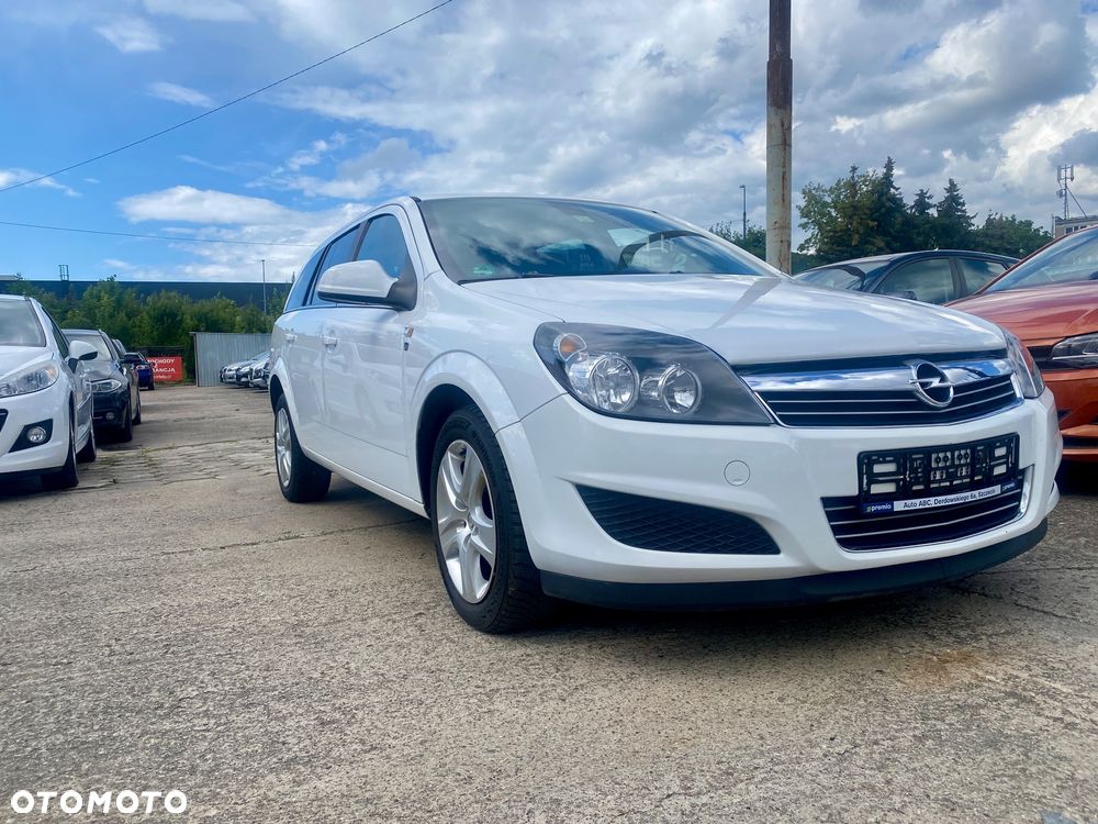 Opel Astra 1.4 Caravan Edition 111 Jahre - 29