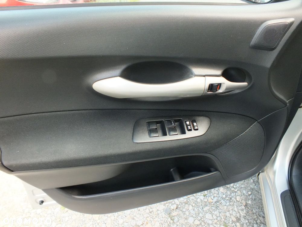 Toyota Auris - 18
