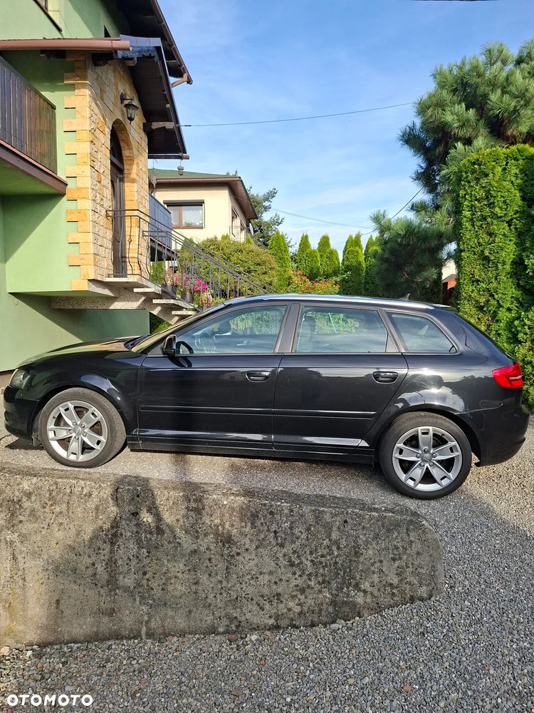 Audi A3 Sportback 2.0 TDI Ambition - 2
