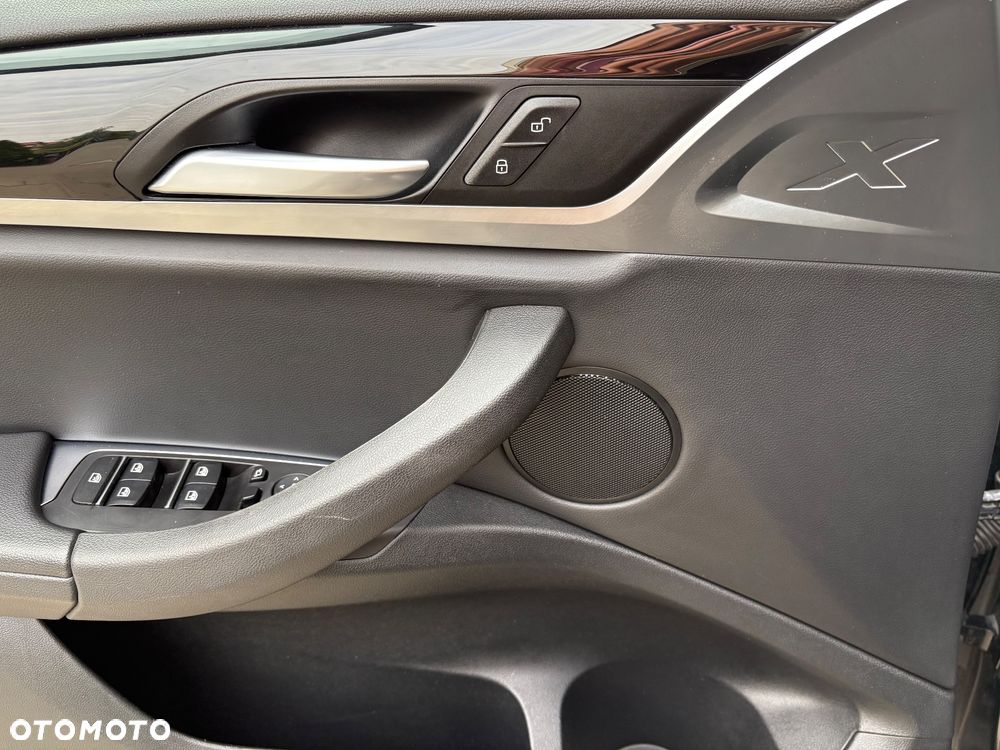 BMW X3 xDrive20i GPF - 23