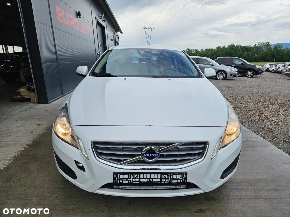 Volvo V60 D2 Kinetic - 3