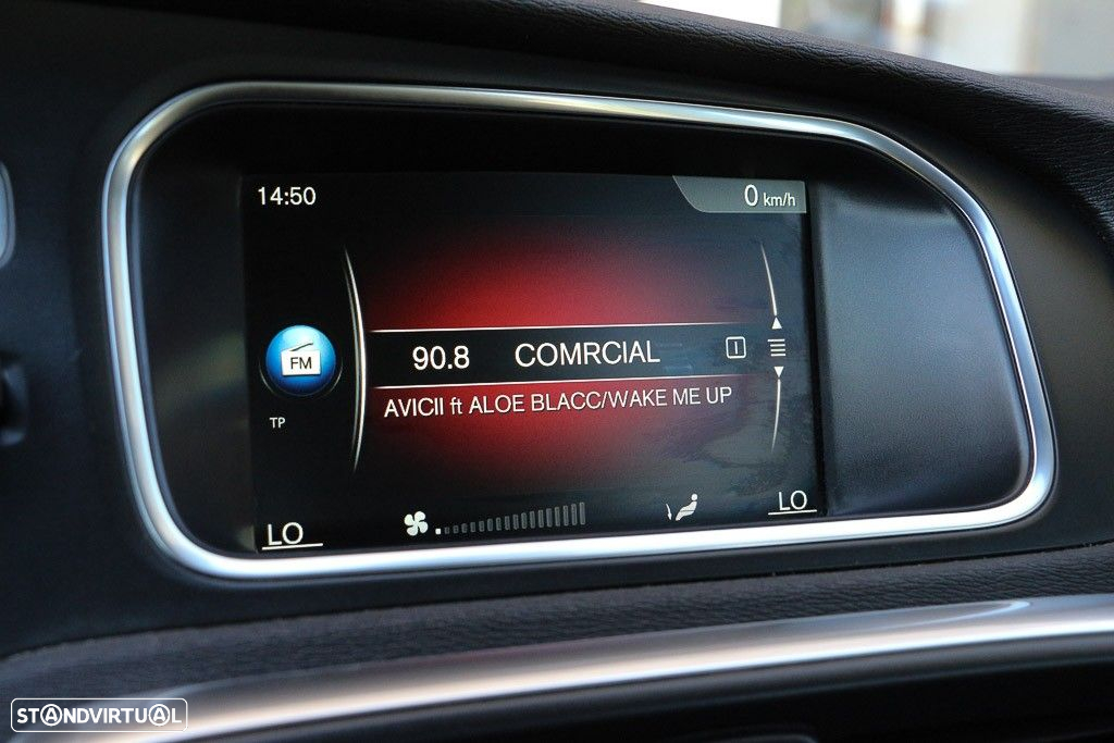 Volvo V40 1.6 D2 Eco R-Design - 22