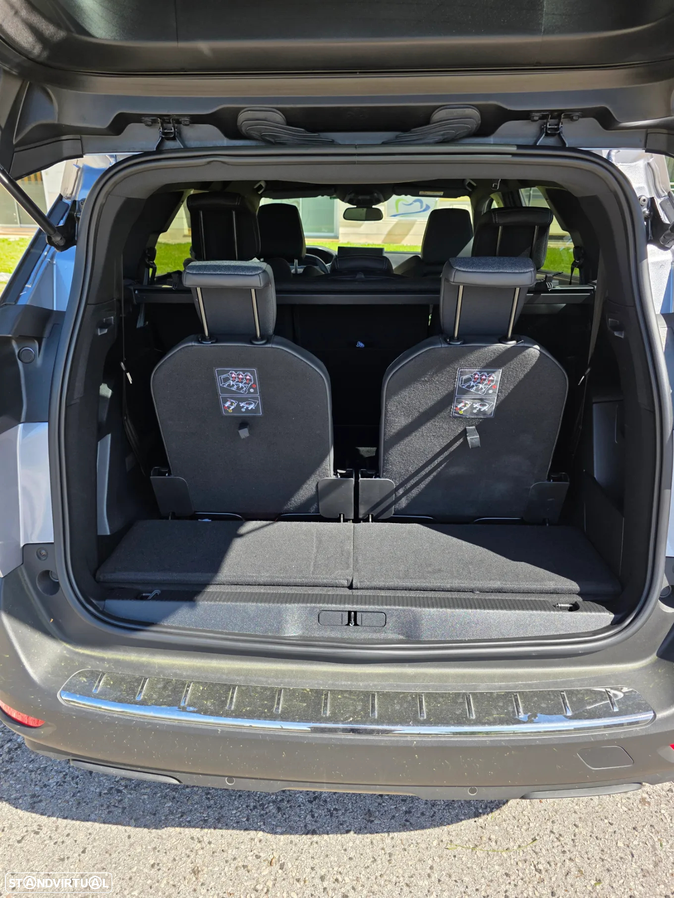 Peugeot 5008 1.5 BlueHDi Allure Pack EAT8 - 10