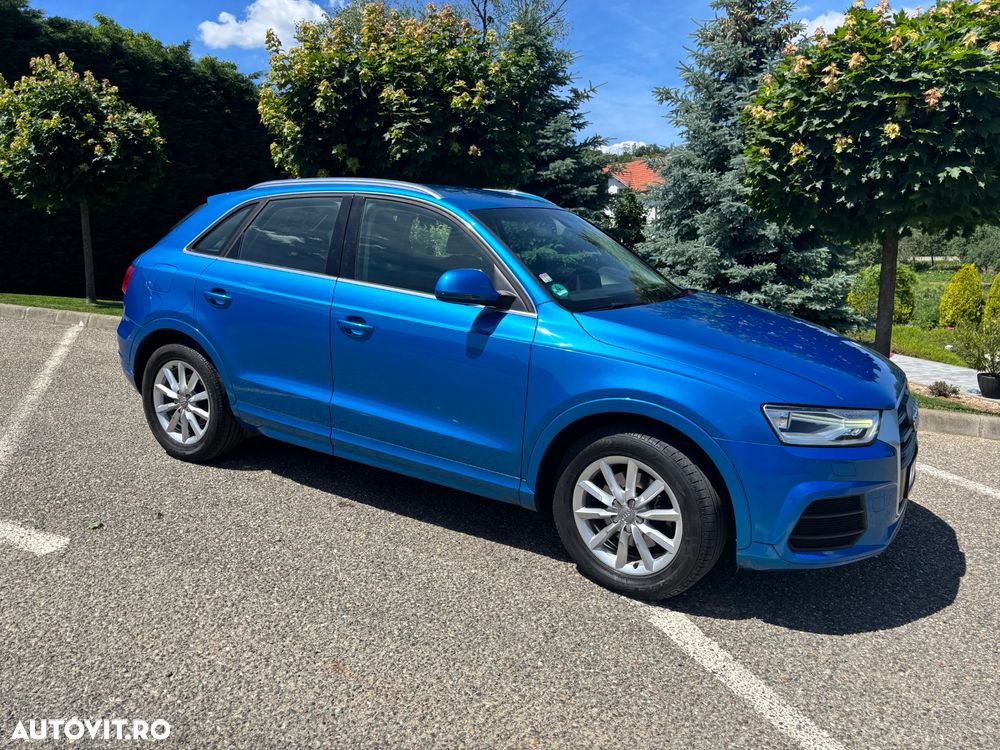 Audi Q3 2.0 TDI sport - 9