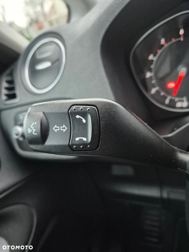 Ford S-Max 2.0 TDCi DPF Titanium - 14