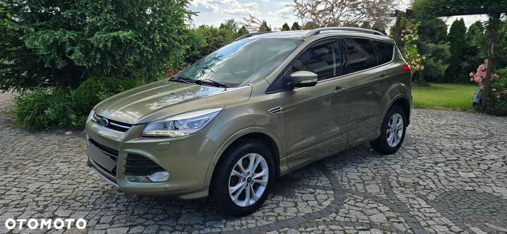 Ford Kuga - 1