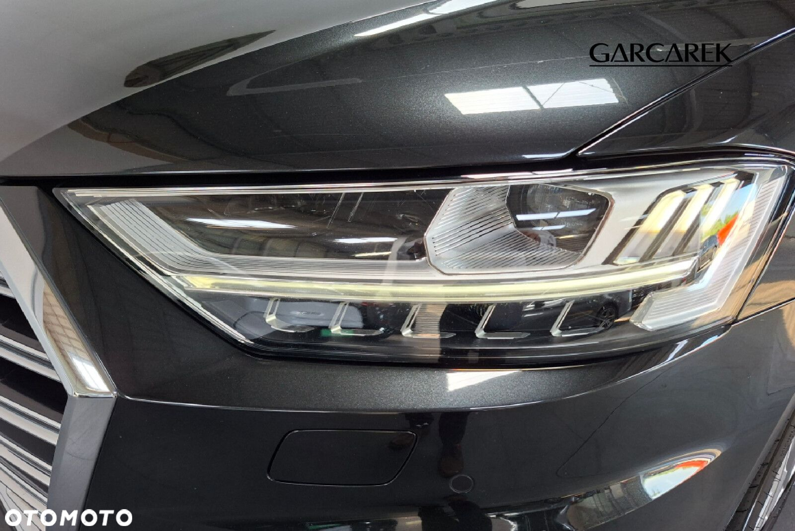Audi A8 - 12