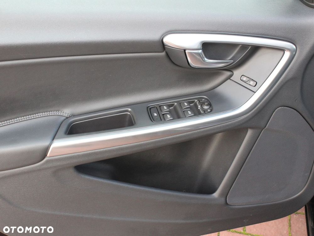 Volvo V60 D2 Drive-E Kinetic - 5