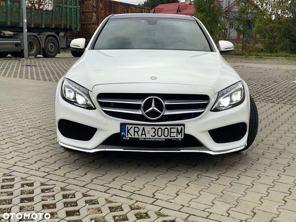 Mercedes-Benz Klasa C 300 7G-TRONIC AMG Line - 6