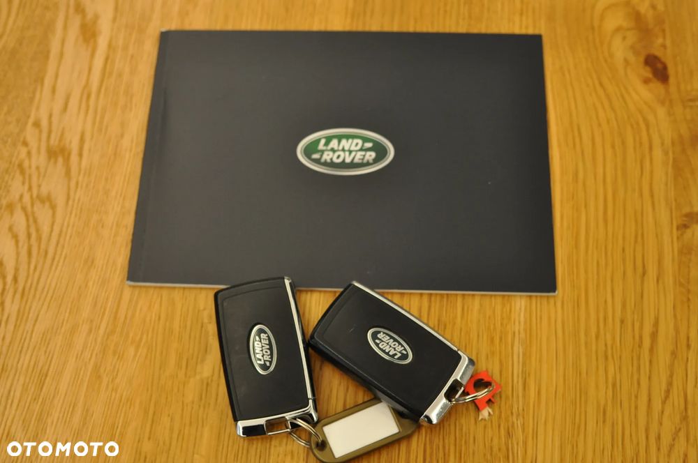 Land Rover Range Rover Evoque P200 R-Dynamic SE - 38