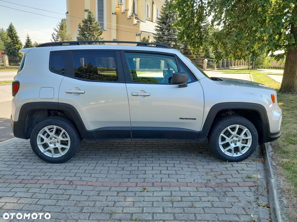 Jeep Renegade - 4