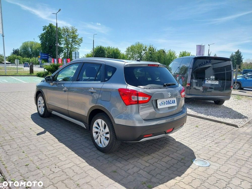 Suzuki SX4 S-Cross - 4