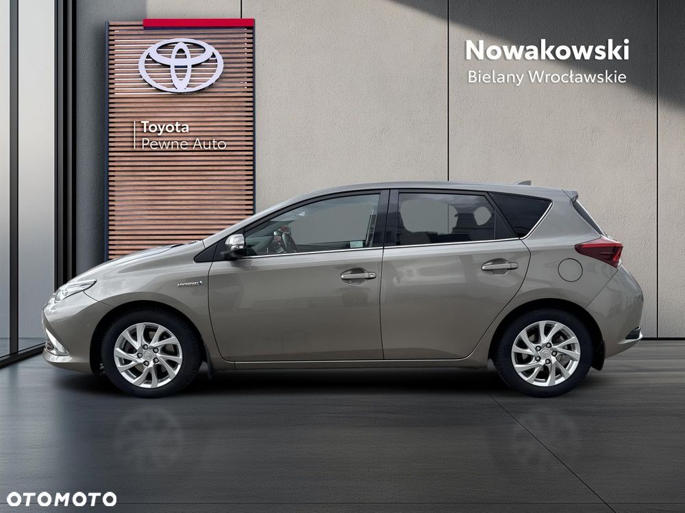 Toyota Auris - 4