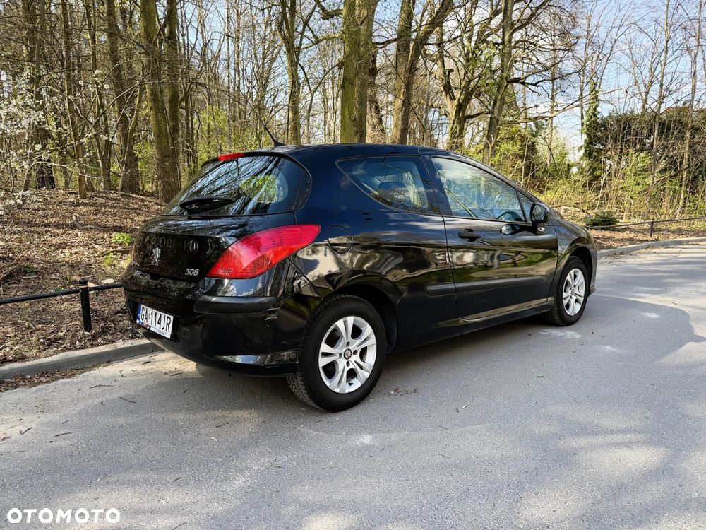 Peugeot 308 - 4