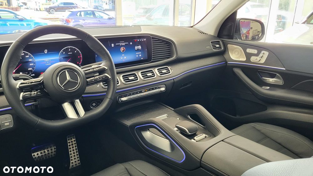 Mercedes-Benz GLS - 13