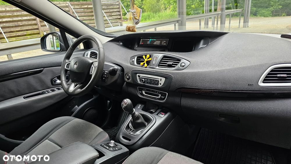 Renault Scenic - 13