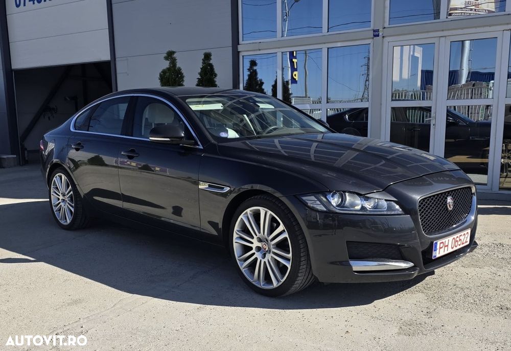 Jaguar XF - 1