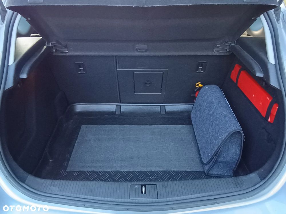 Opel Astra 1.6 Enjoy - 7