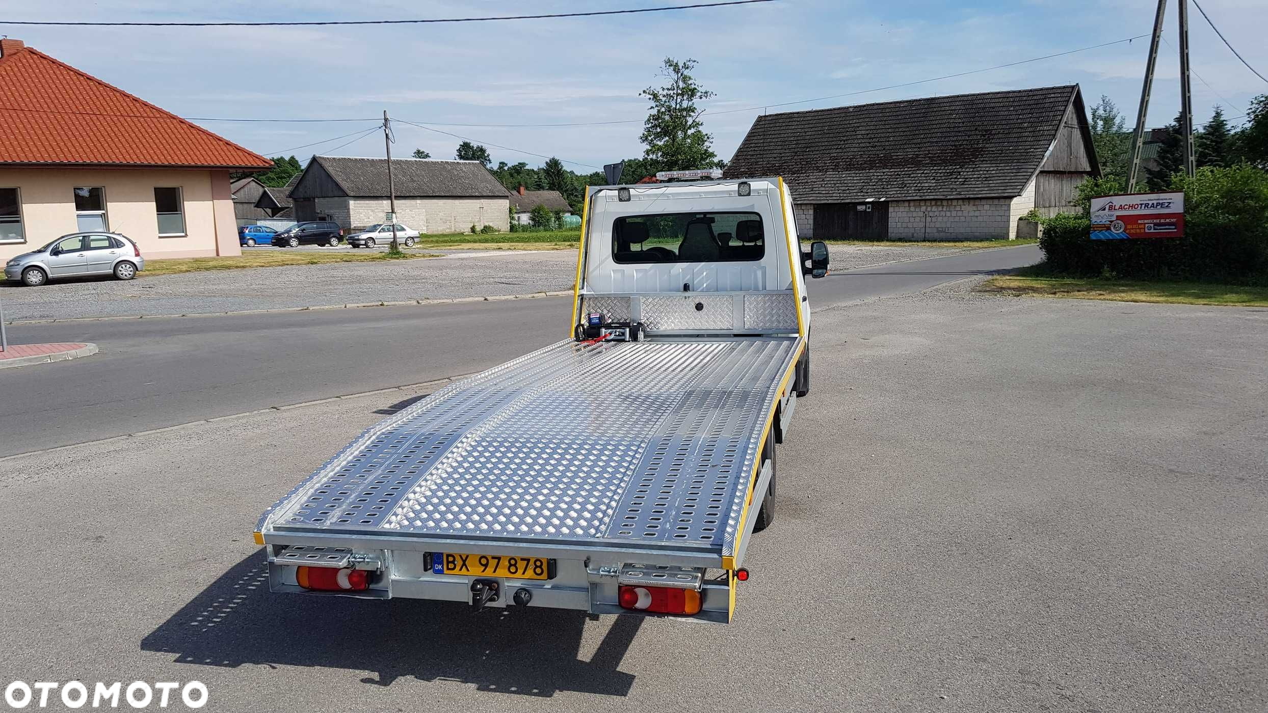 Renault Master Zabudowa laweta najazd nowa produkcja MOTO-LUK - 6