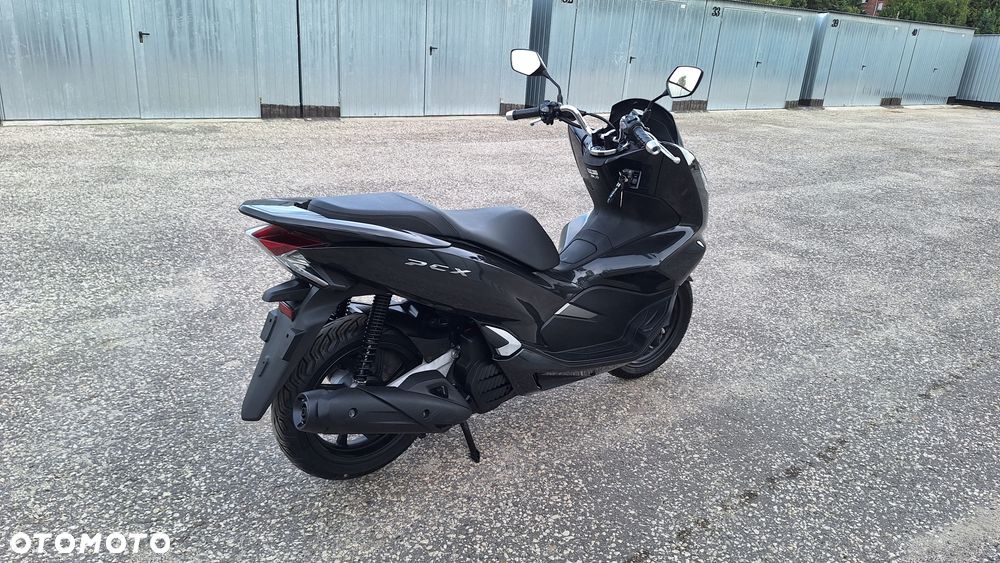 Honda PCX - 12
