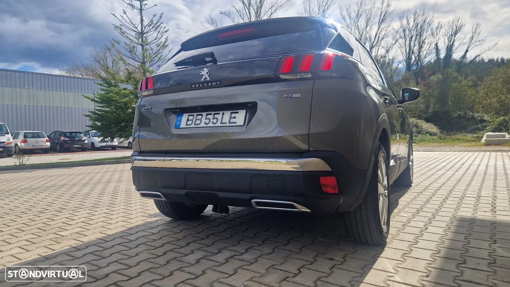 Peugeot 3008 PureTech 130 Stop & Start GPF Allure - 2