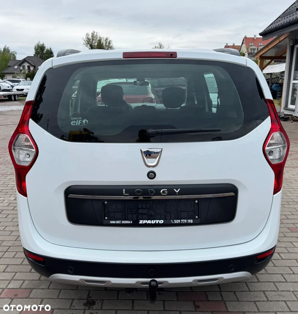 Dacia Lodgy TCe 115 Stepway - 11