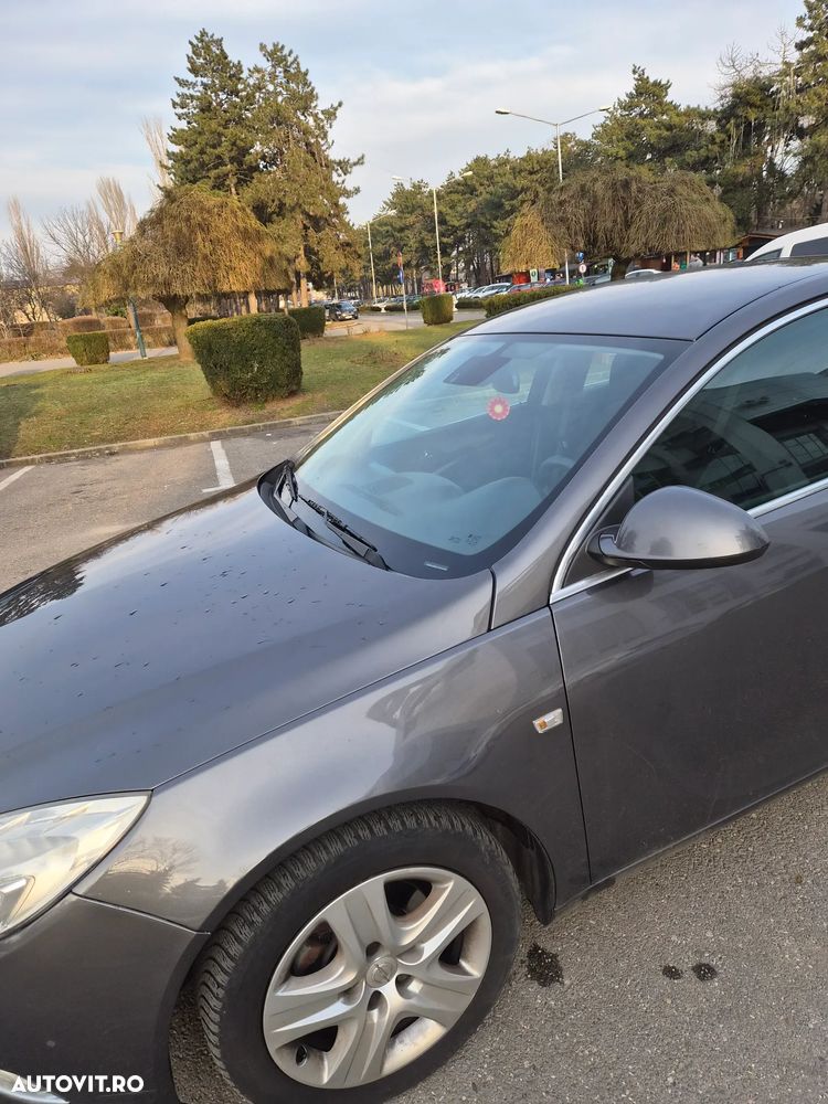 Opel Insignia 2.0 CDTI 4x4 Design Edition - 9