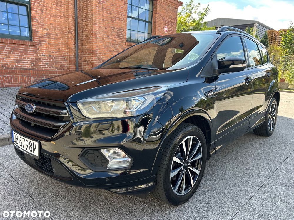 Ford Kuga 1.5 EcoBoost 2x4 ST-Line - 2