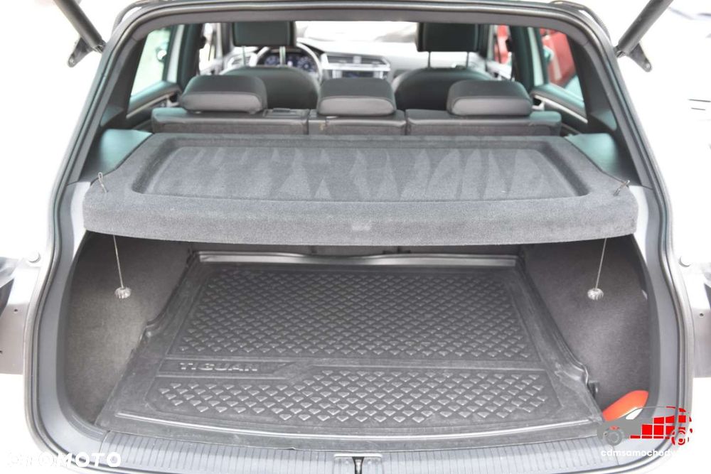 Volkswagen Tiguan - 22