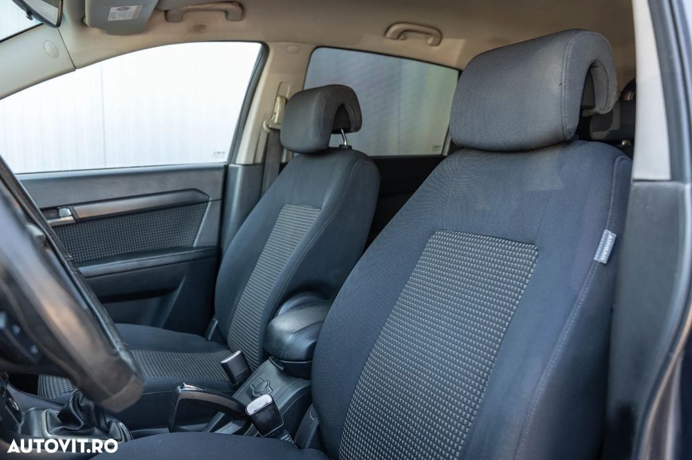Chevrolet Captiva 2.0D LS - 6